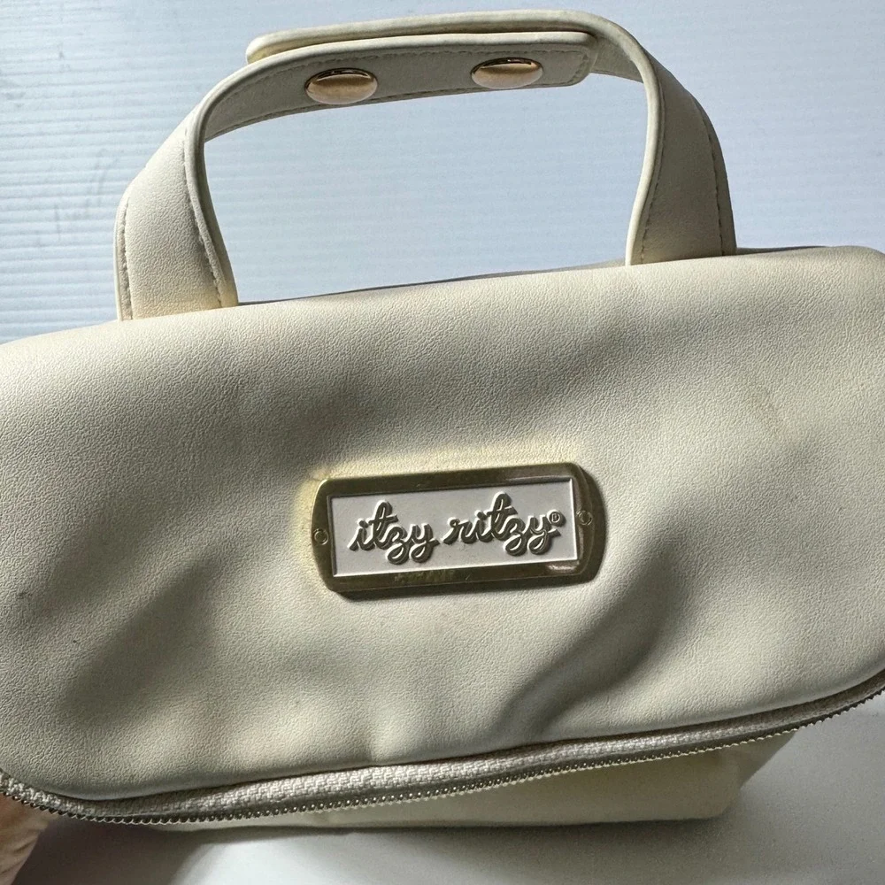 Itzy Ritzy Chill Like A Boss Baby Bottle Bag Cream Quilted Leather